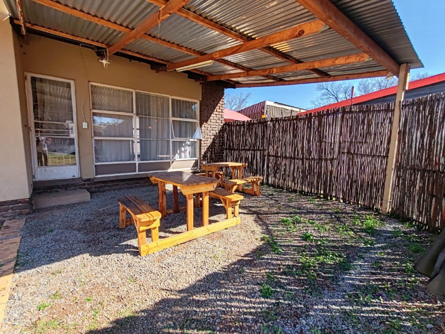 7 Bedroom Property for Sale in Die Bult North West